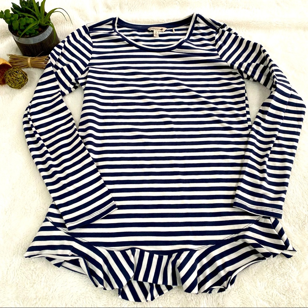 🐸 Toad and Co. striped long sleeved top medium